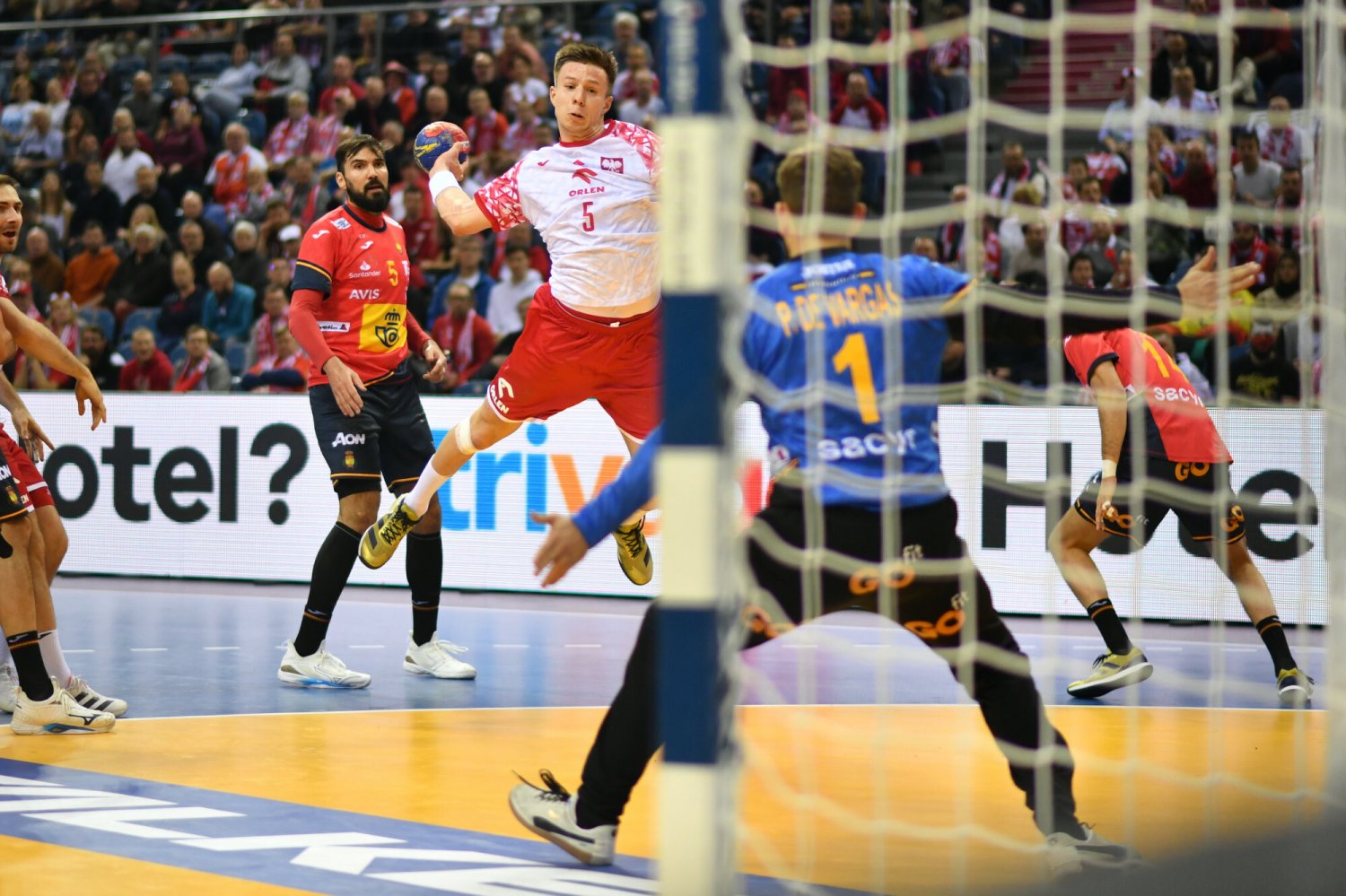 Biało-Czerwoni się obudzili, ale znów przegrali. Nie mamy już szans na ćwierćfinał MŚ