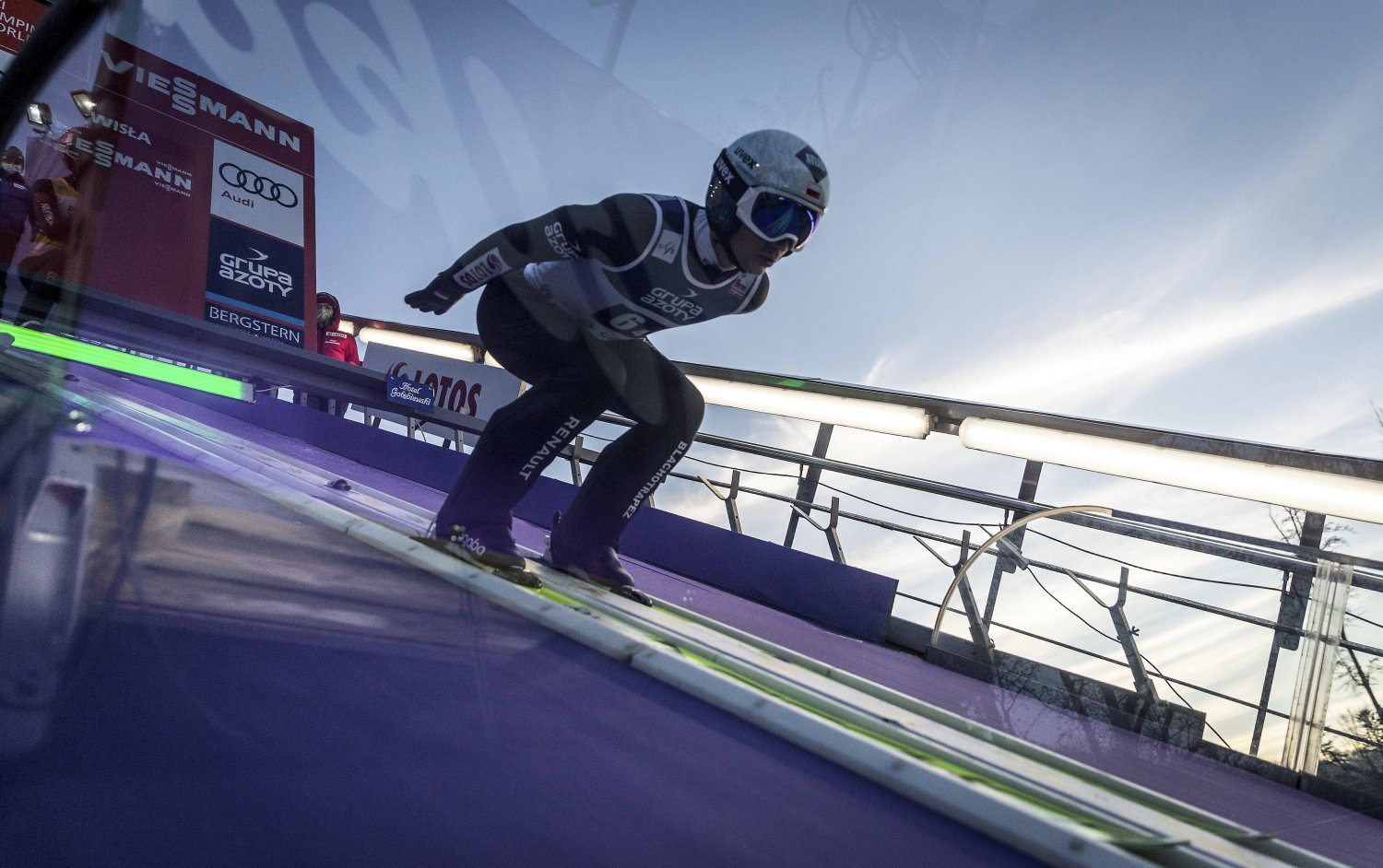 Kamil Stoch pracuje nad swoją formą przed MŚ