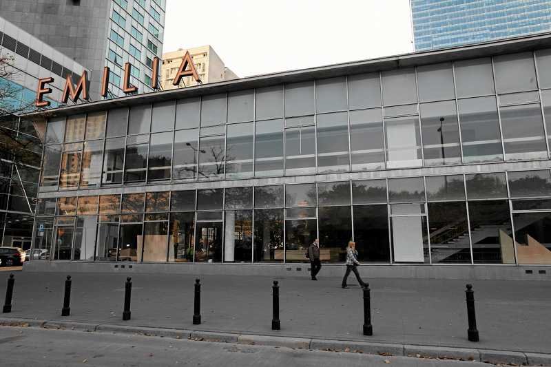Pawilon Emilia stoi na przeszkodzie wielomilionowej inwestycji w centrum Warszawy