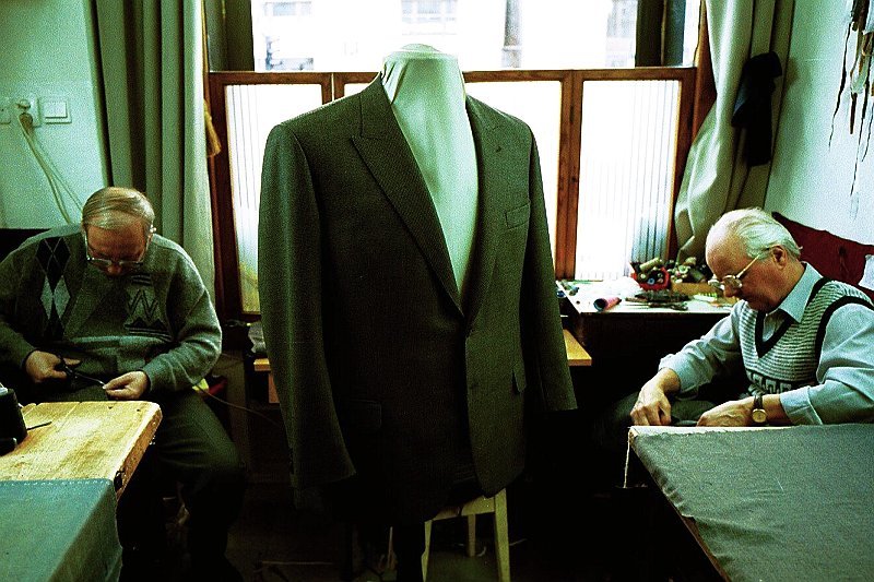 Takie klasyczne zakłady znikają, bo trudno utrzymać się z ich prowadzenia.