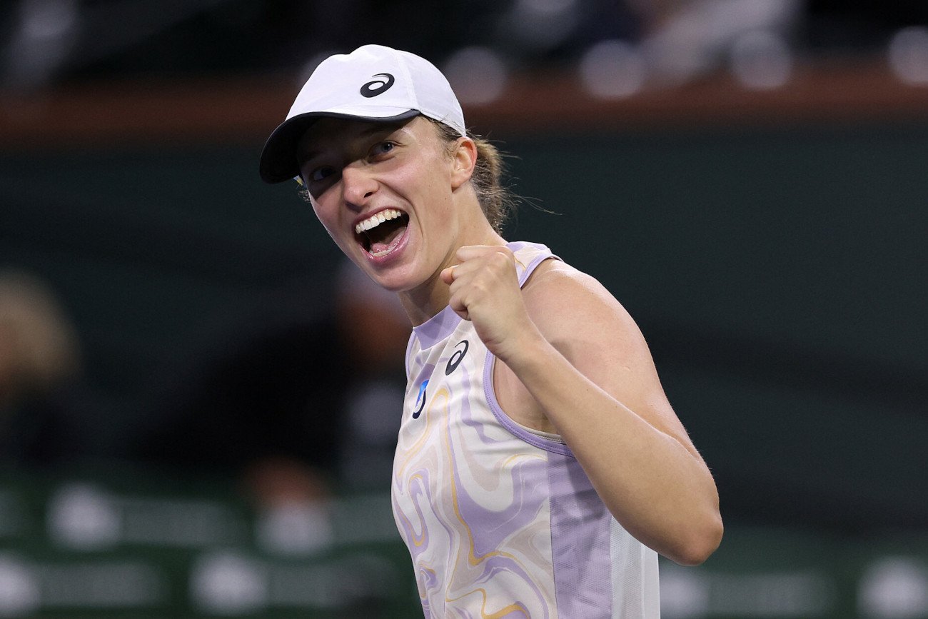 Iga Świątek zameldowała się w półfinale BNP Paribas Open. Polka w ćwierćfinale ograła Rumunkę Soranę Cirsteę.