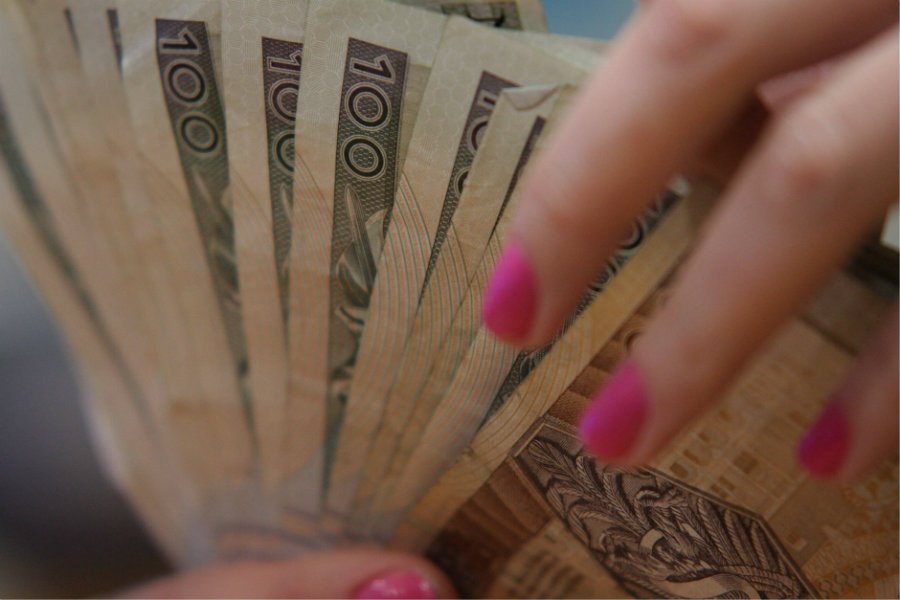 Polska kwalifikuje się do drugiej grupy, jeśli chodzi o wysokość płacy minimalnej w krajach UE.