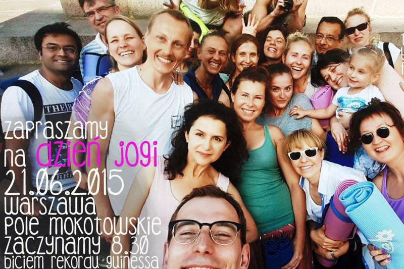 Jeśli kochacie zdrowy styl życia, jogę i dobre jedzenie, warto w niedzielę przyjść na Pola Mokotowskie