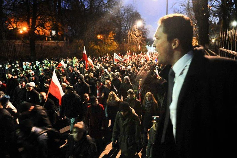 Witold Tumanowicz, organizator Marszu Niepodległości zapowiada, że w tym roku będzie spokojnie. Na fotografii marsz w 2011 roku.