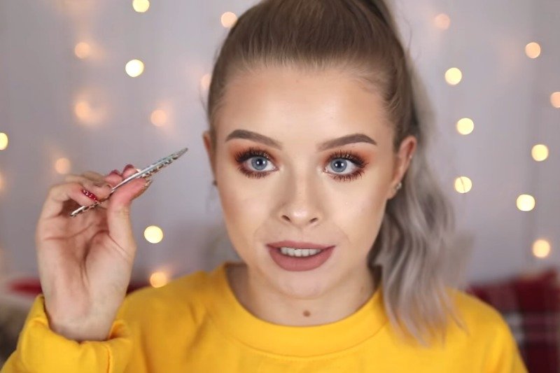 Magnetyczne rzęsy miały być wygodne i dawać spektakularny efekt. Nie jest jednak tak łatwo