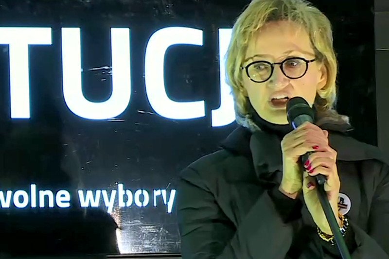 Małgorzata Kluziak była prezes Sądu Okręgowego w Warszawie. Przeszła wcześniej w stan spoczynku.