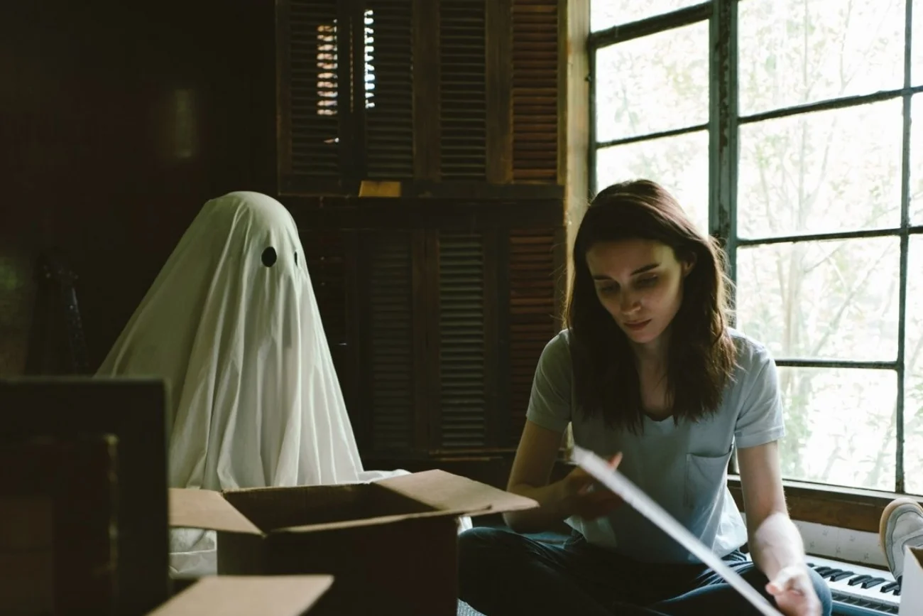 Rooney Mara w filmie "Ghost Story"