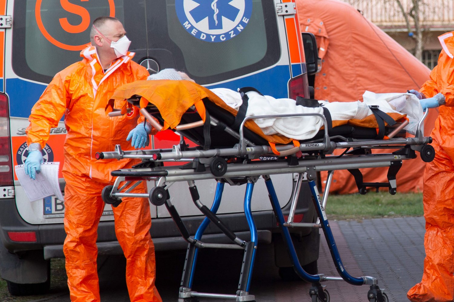 16 października MZ zanotowało największą liczbę zgonów od początku epidemii koronawirusa.