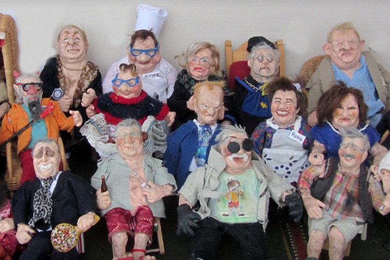 Kukiełkowy Świat Basi, czyli jak Barbara Piela śmieje się z opozycji.