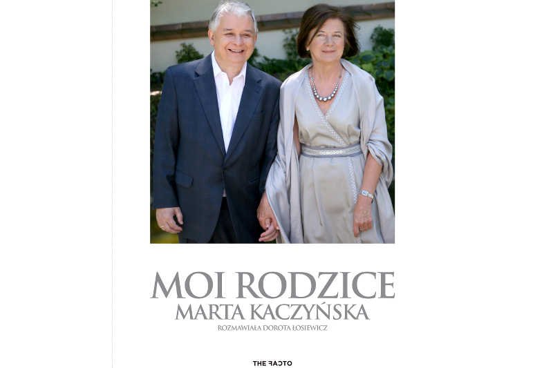Okładka książki "Moi rodzice" Marty Kaczyńskiej.
