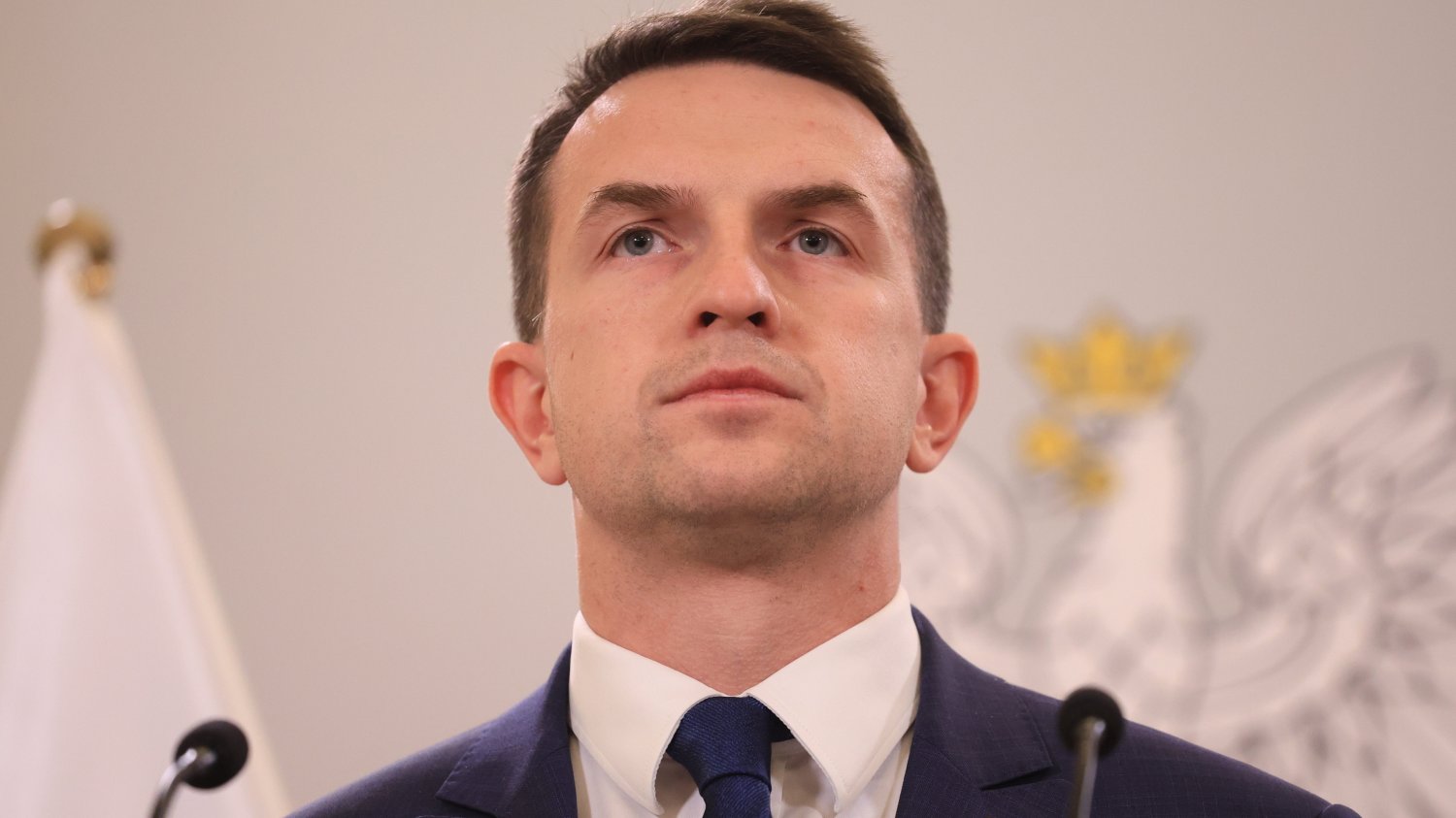 Rzecznik rządu nagle pokazał kilka slajdów. Udowodnił, jak kłamał Sakiewicz