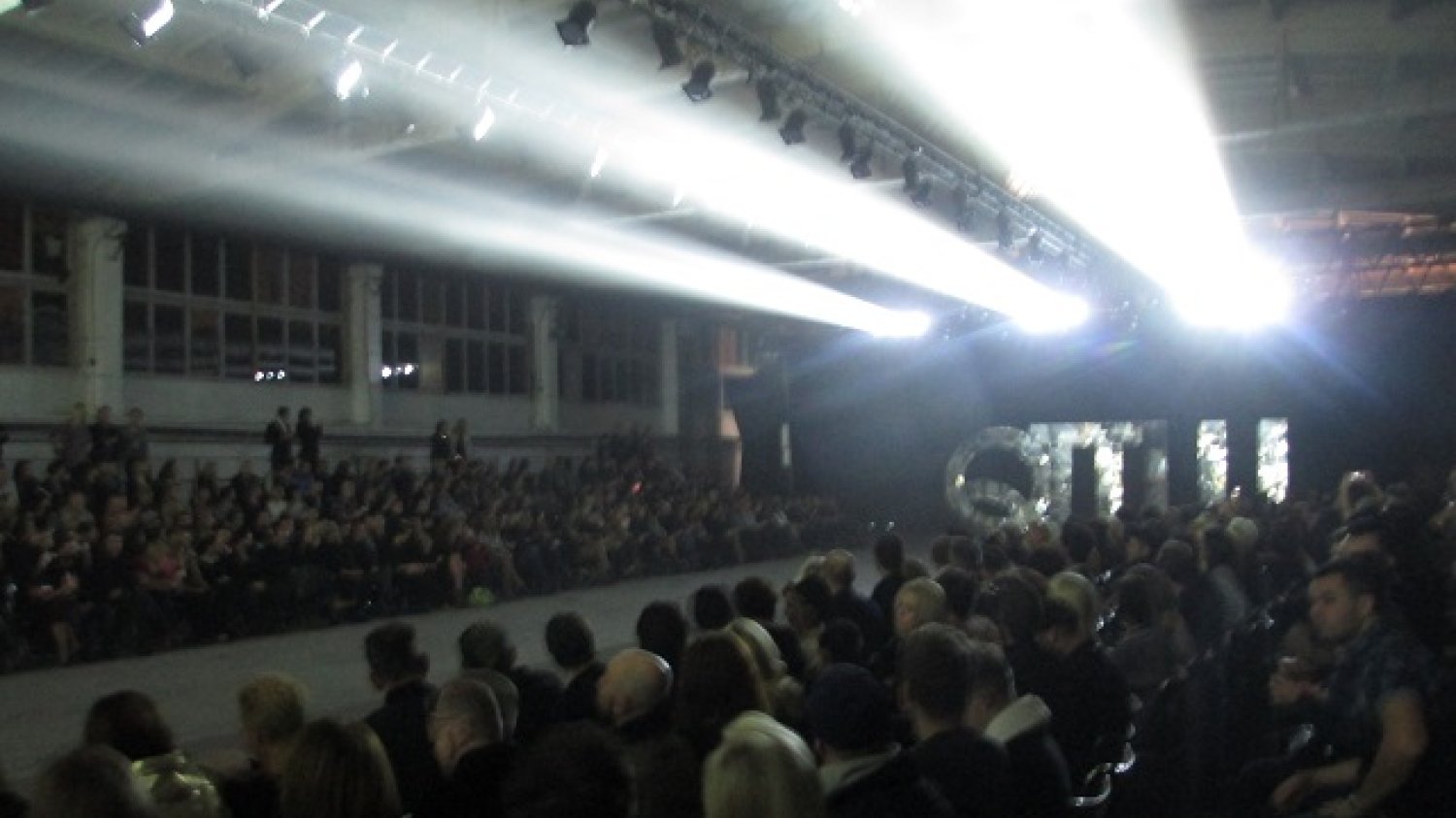 Antyczna opera. Pokaz najnowszej kolekcji Roberta Kupisza.