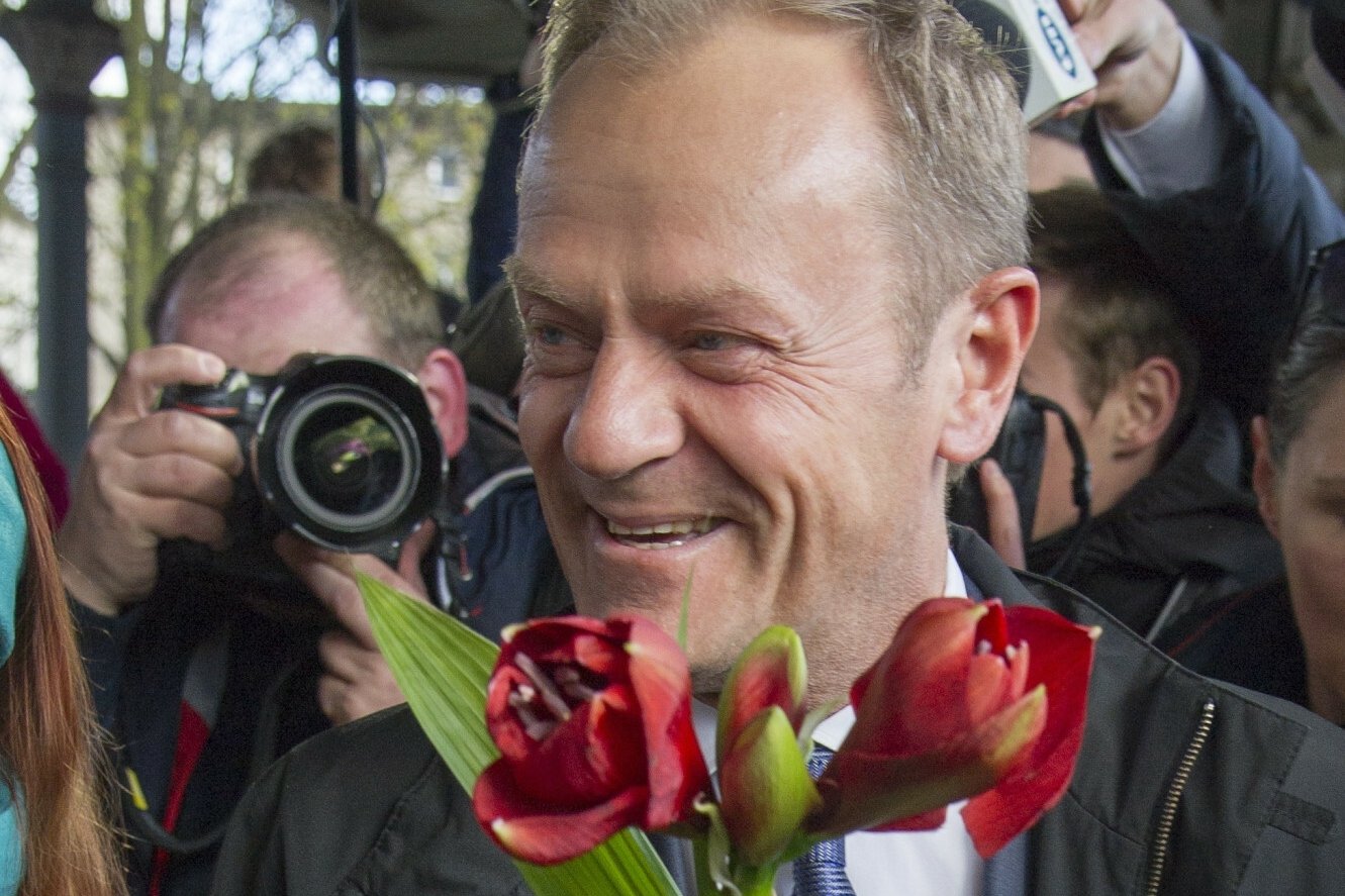 Tusk zaszalał z życzeniami na Dzień Kobiet. "Teściowa, wiadomo, najlepsza"