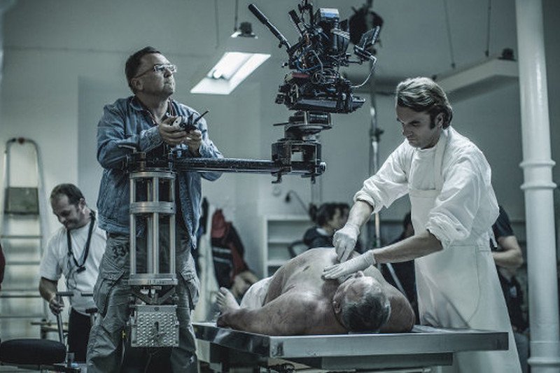 Tomasz Kot na planie filmu "Bogowie"