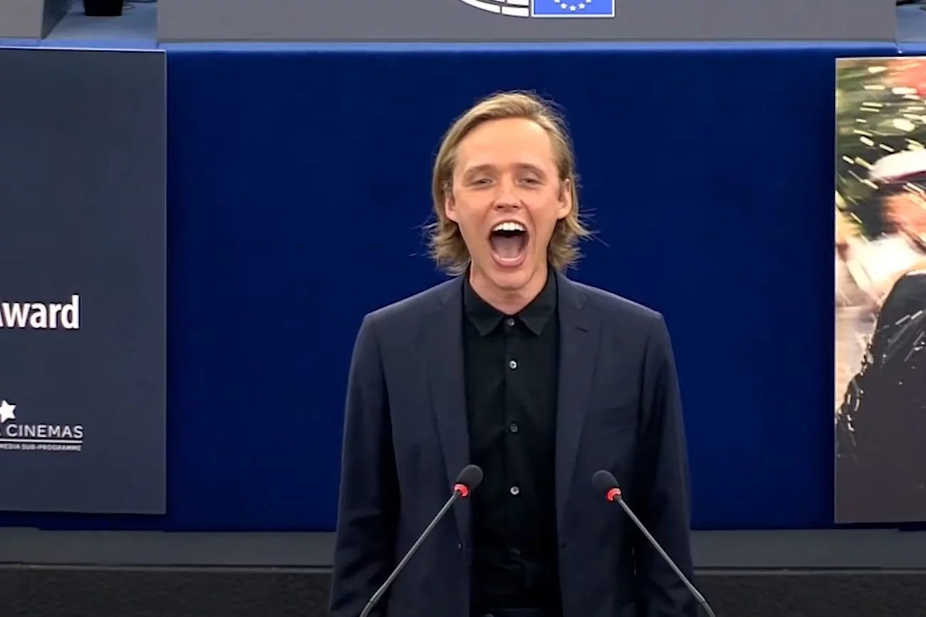 Aktor Bartosz Bielenia krzyknął dla Białorusi w Europarlamencie.