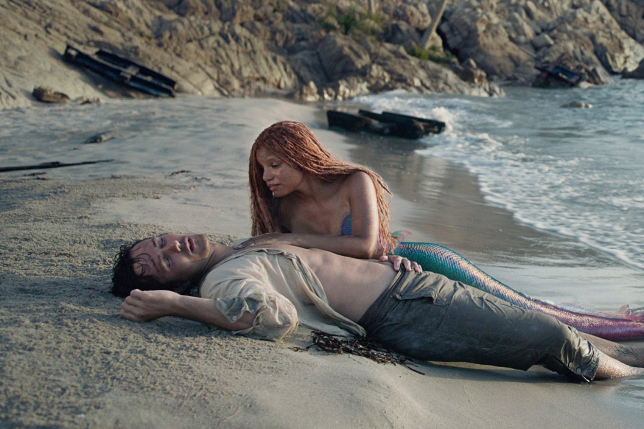 Pokazano scenę pocałunku Arielki i księcia Eryka z "Małej syrenki".