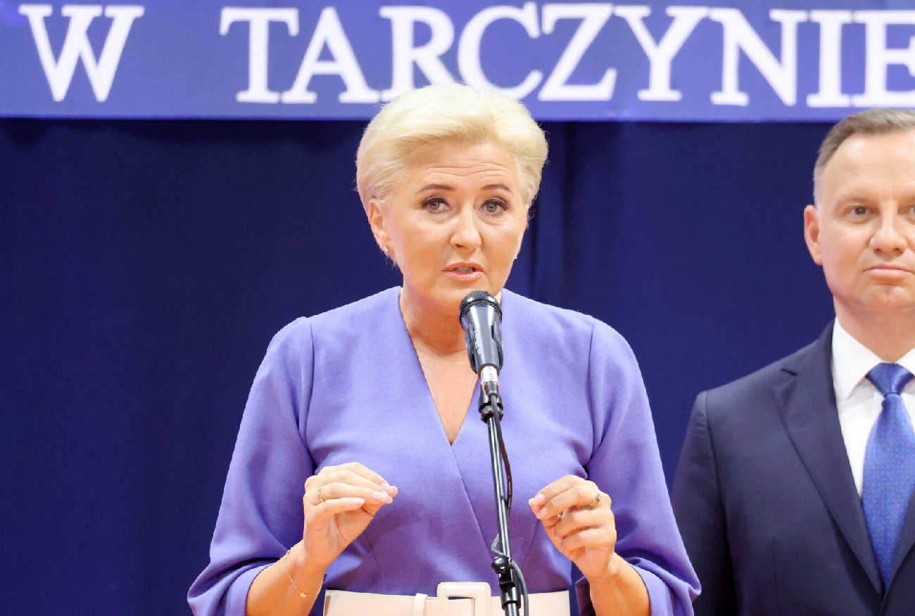 Agata Duda wróciła przed kamery. Zwróciła się z życzeniami dla uczniów