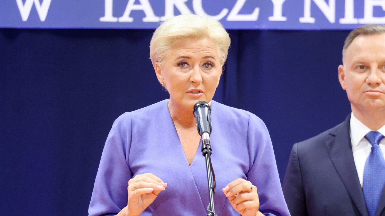 Agata Duda wróciła przed kamery. Zwróciła się z życzeniami dla uczniów
