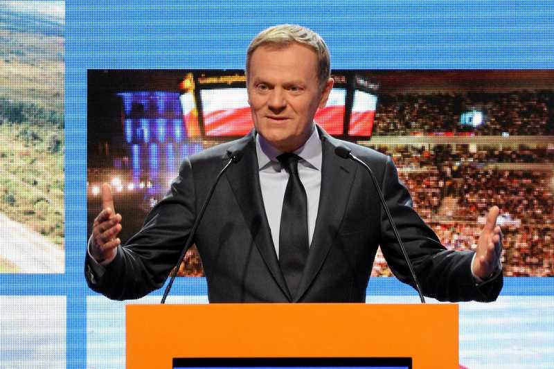 Donald Tusk w zeszłorocznej kampanii wyborczej obiecywał 300 miliardów dla Polski. W Brukseli będzie walczył o jak najwyższą kwotę w ramach polityki spójności