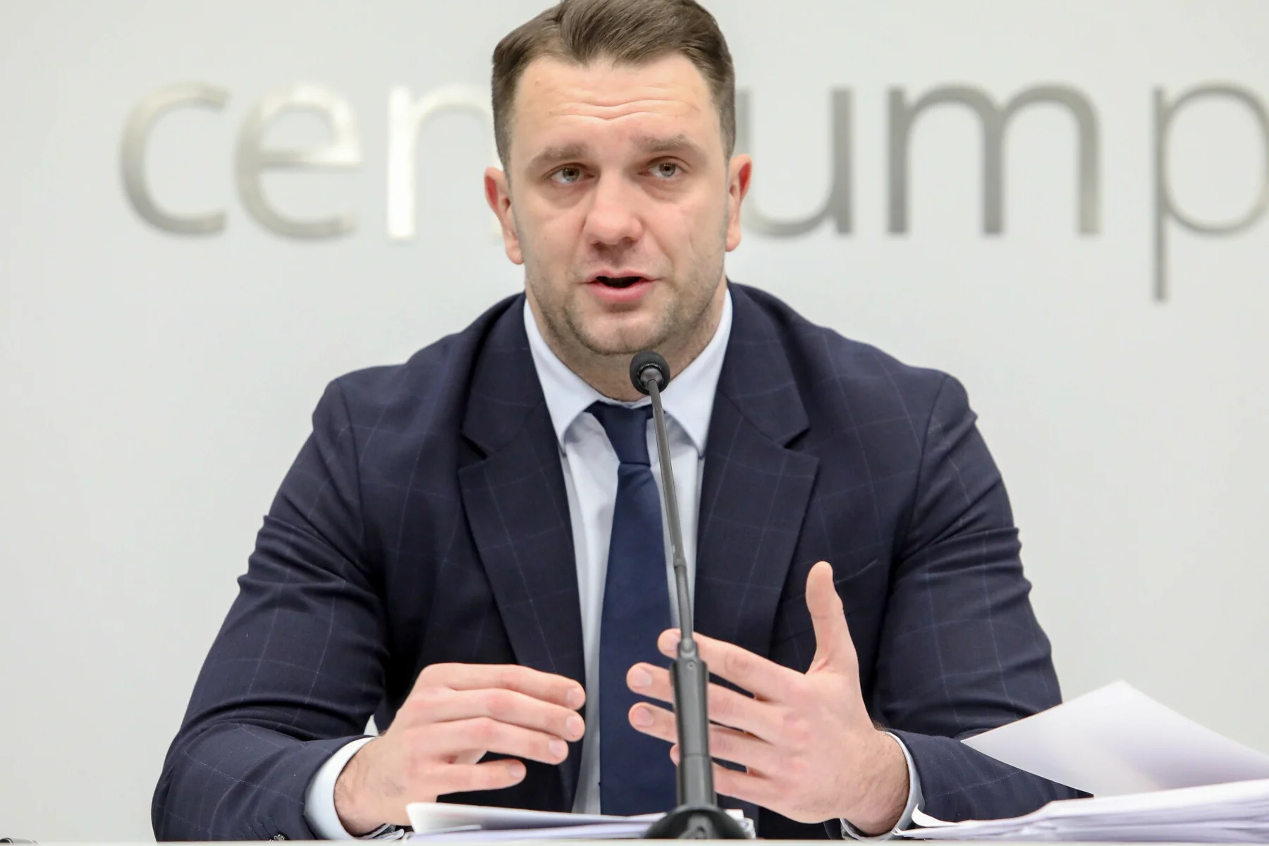 Łukasz Mejza miał w czwartek rano stawić się w CBA w Warszawie w celu złożenia wyjaśnień.