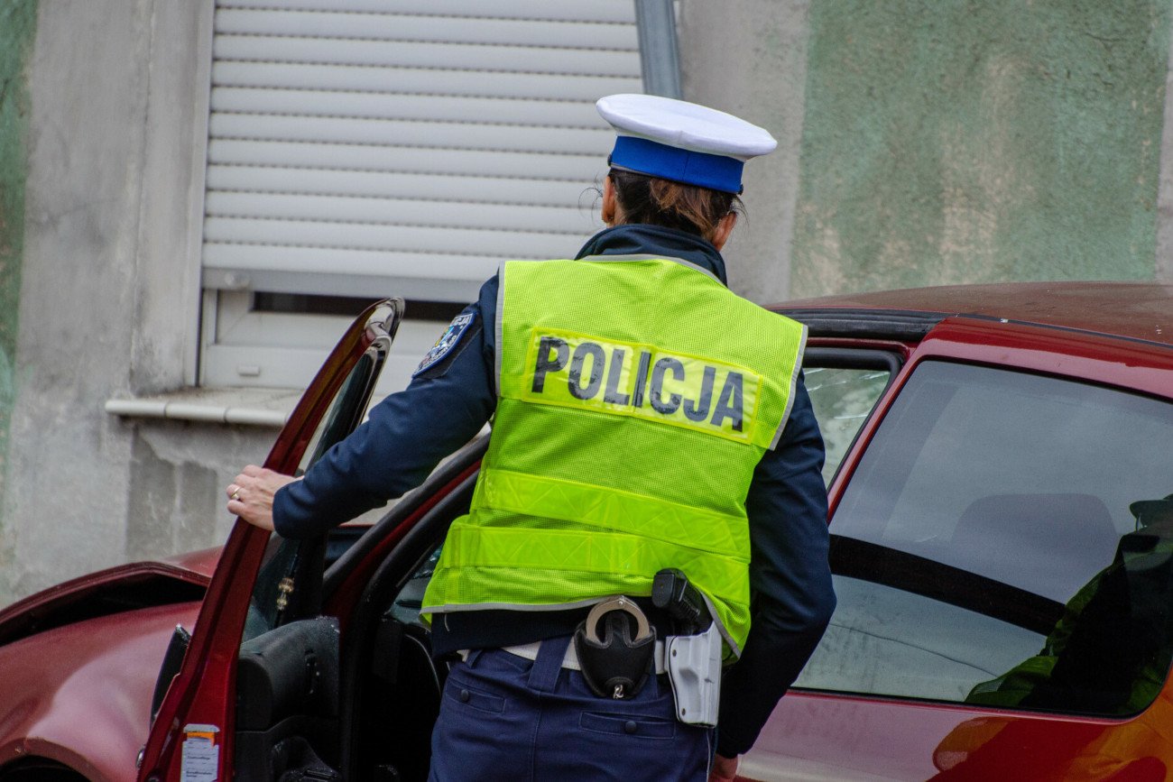 Skatowany chłopiec walczy o życie. Jego ojczym trafił już do aresztu.