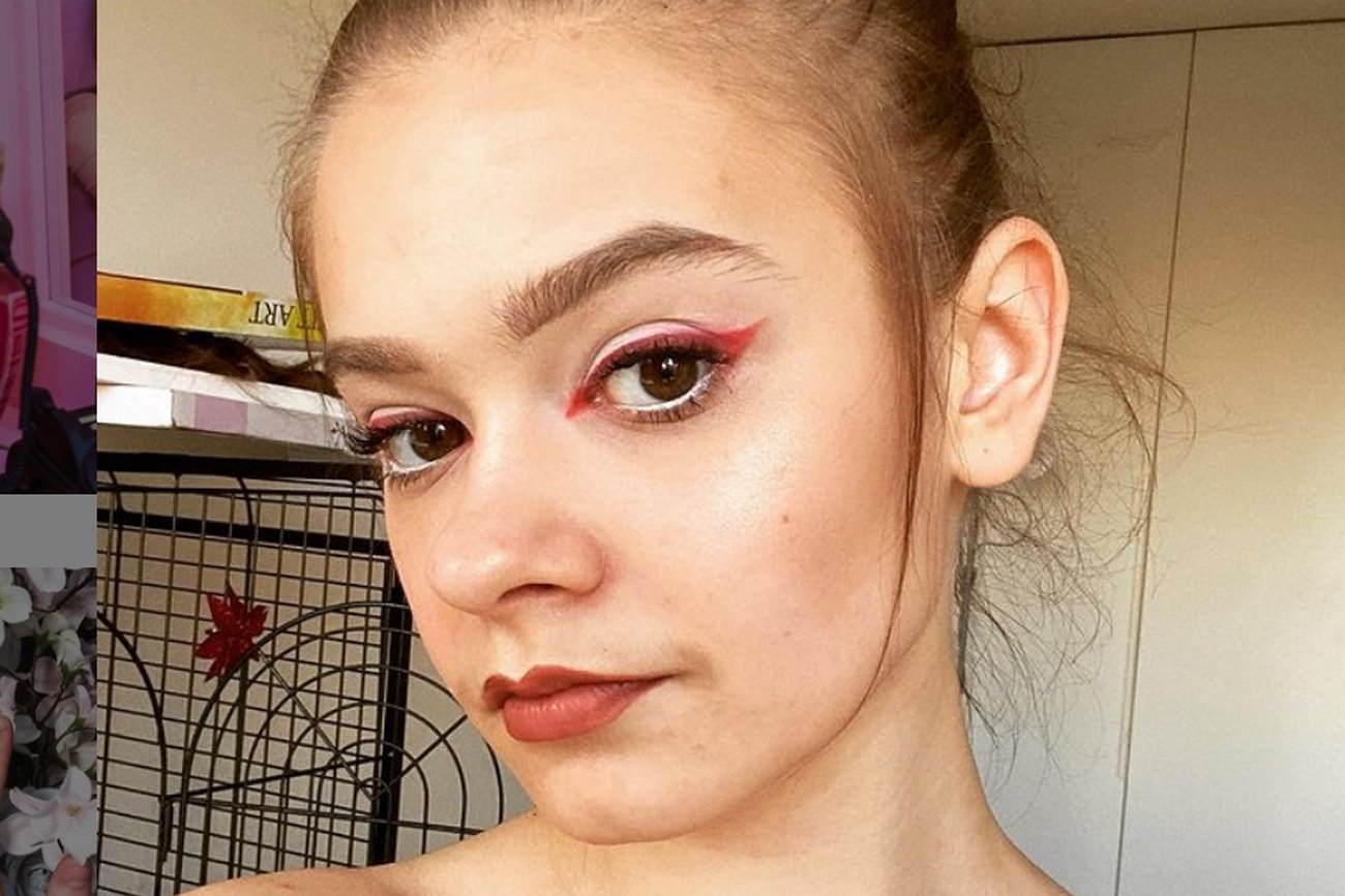 Julia Wróblewska odpowiedziała na obrzydliwe komentarze dotyczące jej sukienki bez stanika.