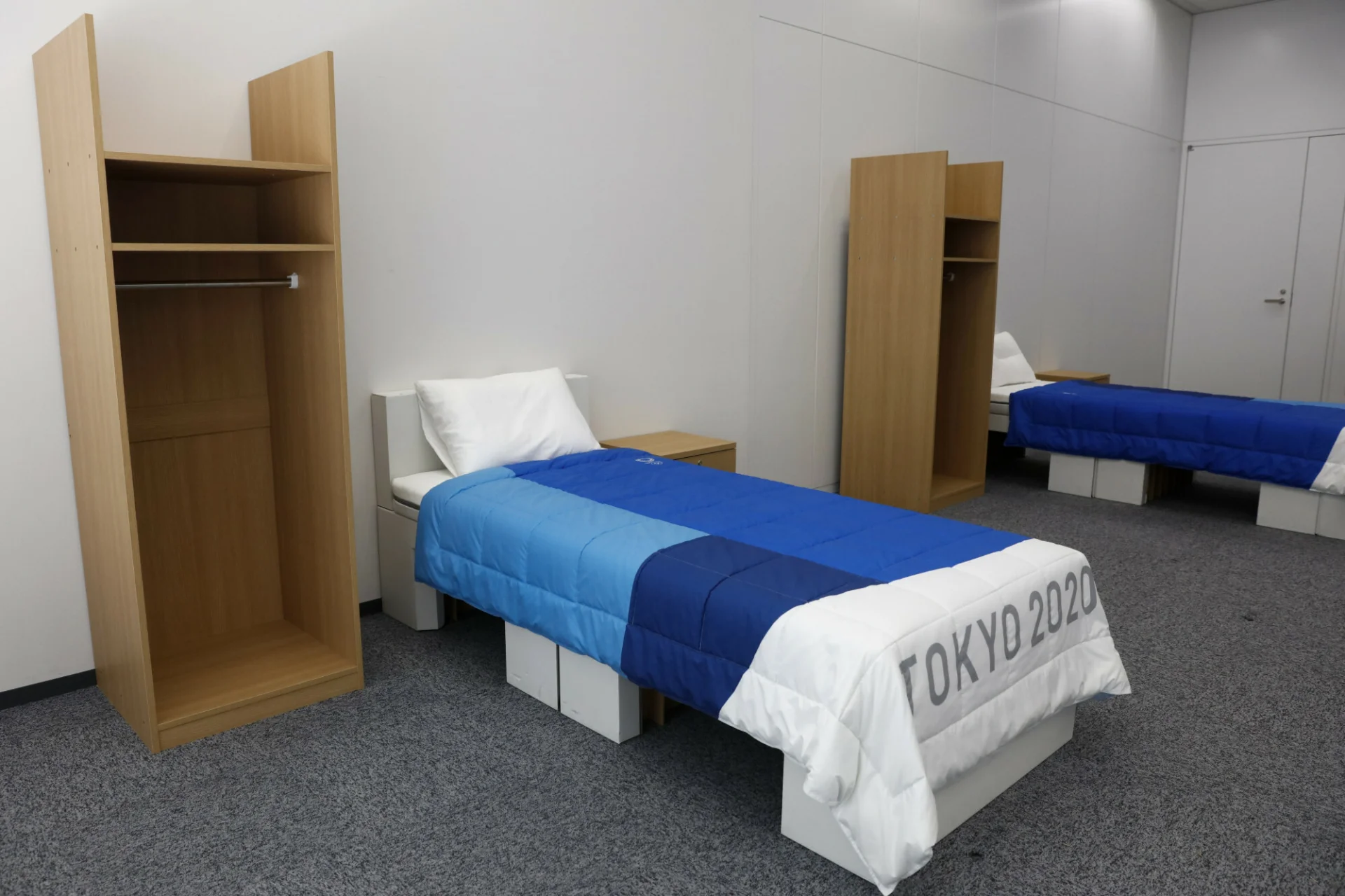 Kartonowe łóżka z wioski olimpijskiej trafią do szpitali w Japonii