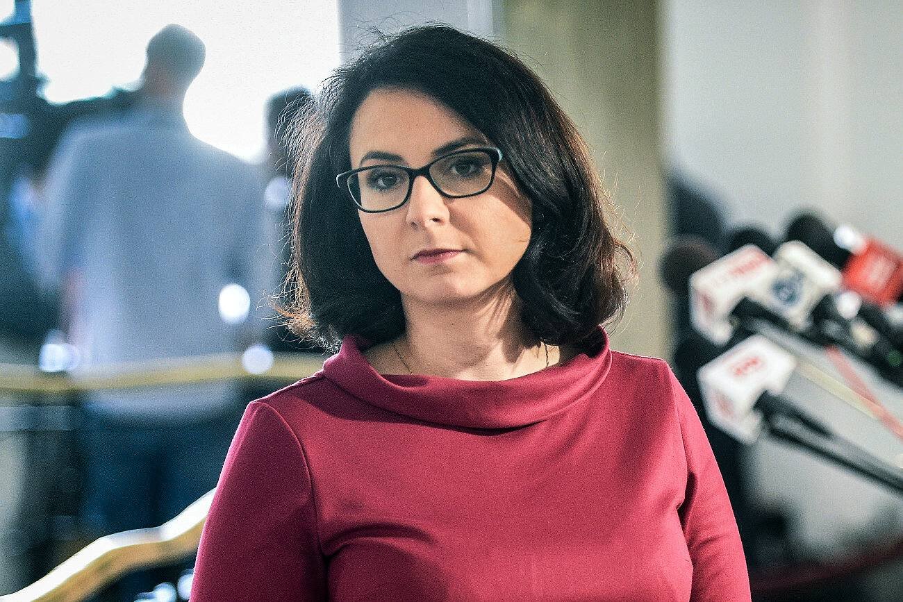 W wywiadzie dla naTemat.pl posłanka PO Kamila Gasiuk-Pihowicz w stanowczych słowach komentuje kryzys praworządności w Polsce i plany zaostrzenia przepisów aborcyjnych.