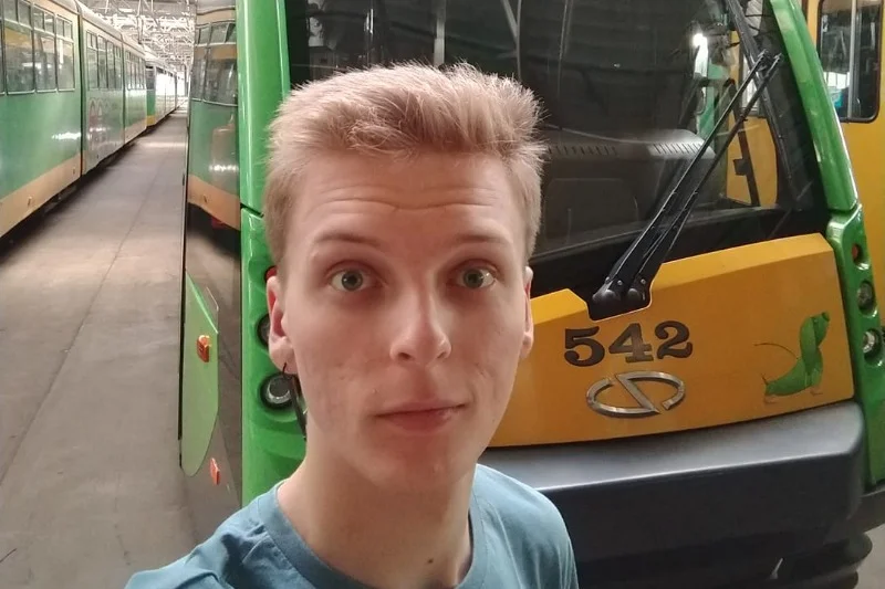 Aleksander przyznaje się do swojej orientacji