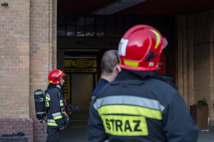 Wybuch reaktora chemicznego w Blachowni Śląskiej. Na miejsce dotarły służby.