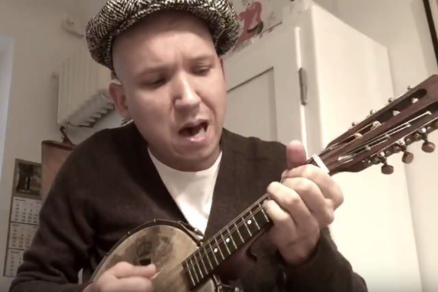 Warszawiak z dziada pradziada, Jan Młynarski, protestuje w ostrych słowach przeciwko pomysłowi odczytywania apelu smoleńskiego na rocznicy wybuchu Powstania Warszawskiego.