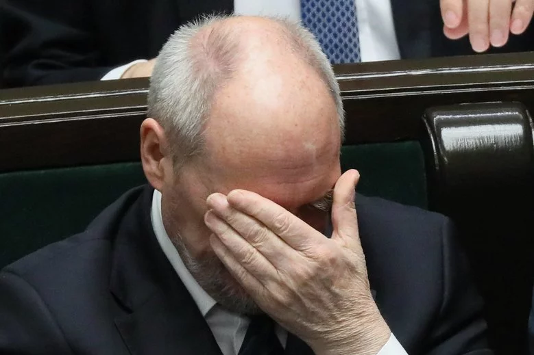 Sędzia uznał, że wtargnięcie ludzi Macierewicza do Centrum Eksperckiego Kontrwywiadu było włamaniem, a oficerowie próbujący temu zapobiec nie popełnili żadnego przestępstwa.