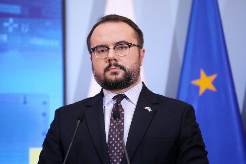 Wiceszef MSZ Paweł Jabłoński: "Groźby ze strony rosyjskiej należy traktować poważnie, bo Rosja jest zdolna do wszystkiego".
