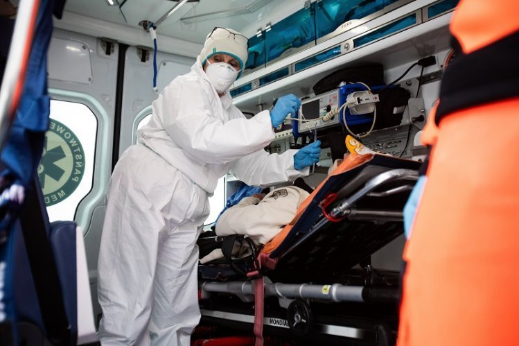 Znamy raport Ministerstwa Zdrowia o COVID-19 z 5 kwietnia.