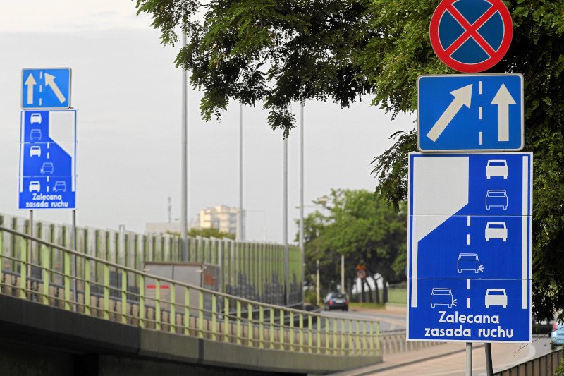 Od 6 grudnia jazda na suwak obowiązuje na terenie całego kraju, a za niestosowanie się do przepisów można dostać mandat.