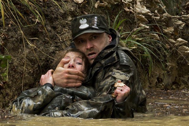 "Wataha" z Leszkiem Lichotą w roli głównej doczeka się drugiego sezonu.