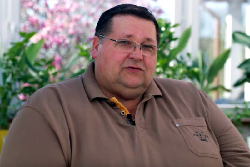 Tadeusz Mazurek nie wiedział, że jest uczulony na jad pszczoły. Dopiero któreś z kolei użądlenie w jego życiu skończyło się reakcją anafilaktyczną.