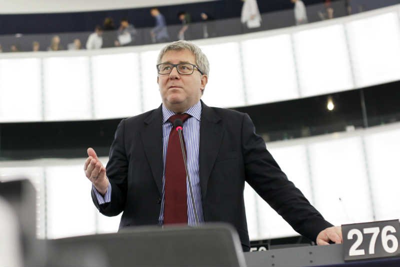 Ryszard Czarnecki przekonuje, że wolna Polska będzie wtedy, gdy każdy będzie mógł śpiewać co chce i nikt nie będzie mu za to czynił wyrzutów.