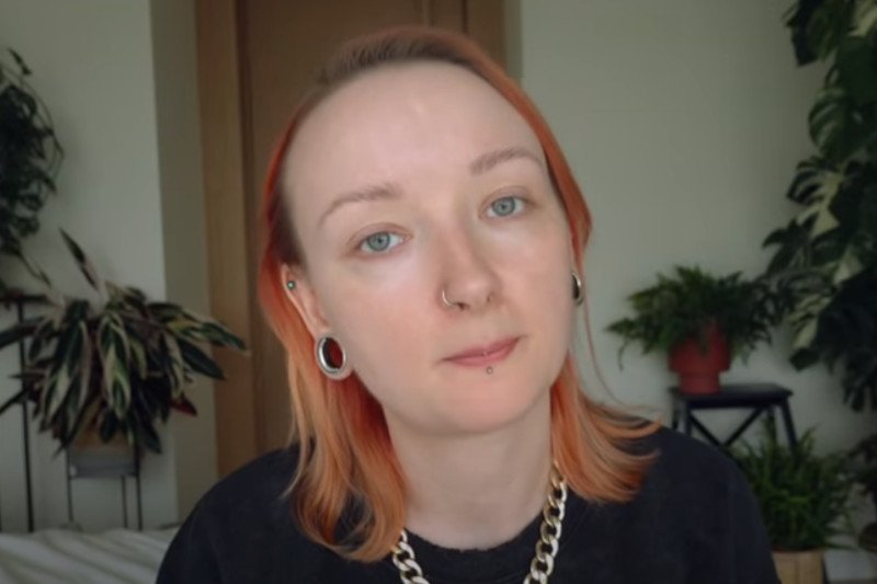 Red Lipstick Monster nagrała film, w którym opowiada o procedurach związanych z zakażeniem koronawirusem.