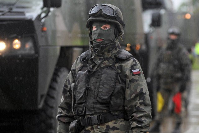 MON zapewnia, że ostatnie ruchy prawne to "zwykła działalność legislacyjna"