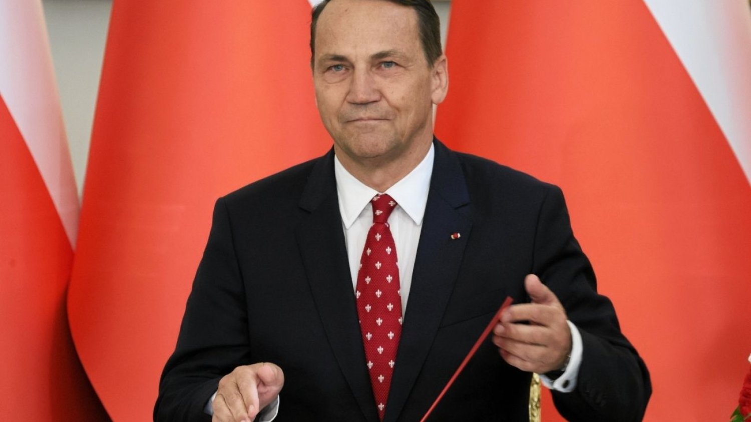 Sikorski prawdopodobnie będzie reprezentował Polskę. To przekazał prezydencki minister. Nadzwyczajne posiedzenie ONZ. Sikorski prawdopodobnie zabierze głos.