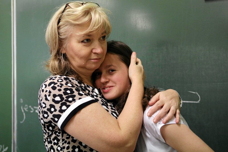 Dzieci są przemęczone, a rodzice piszą skargi do Rzecznika Praw Dziecka. Po reformie edukacji uczniowie pracują często dłużej niż ich rodzice na etacie.