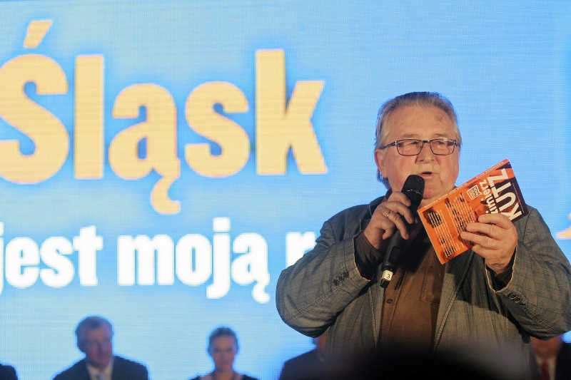 Kazimierz Kutz ostro krytykuje partie polityczne za małe zaangażowanie w kampanię do PE.