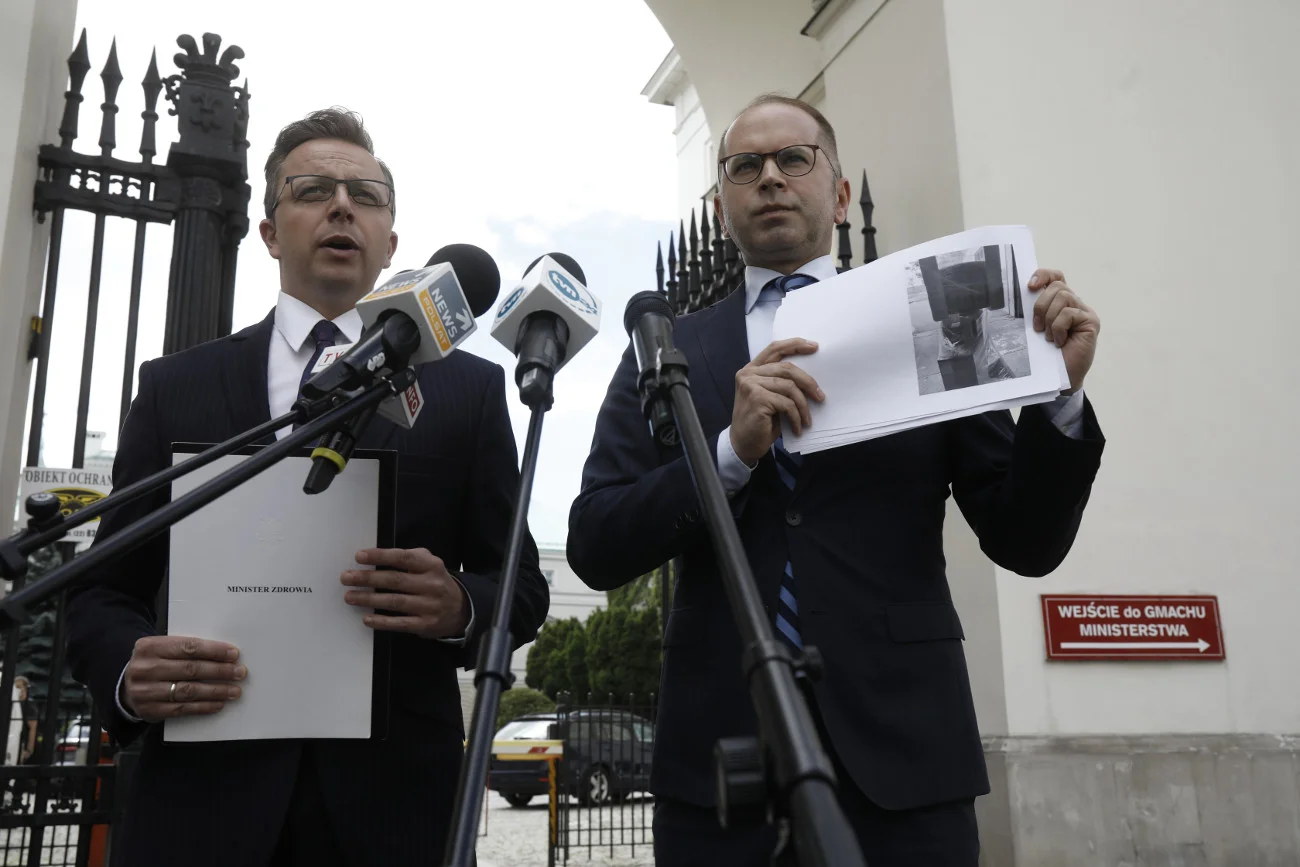 Dariusz Joński i Michał Szczerba o aferze respiratorowej w Ministerstwie Zdrowia.