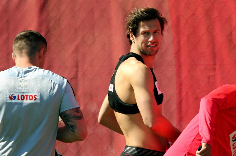 Dziewczyna Grzegorza Krychowiaka, Cellie Jaunat zrobiła swojemu chłopakowi niewybredny psikus.