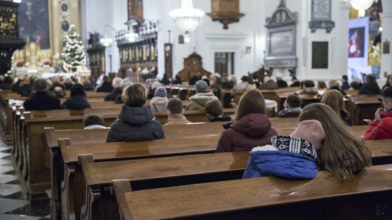 W kościele w Zielonej Górze pijani mężczyźni zakłócili pasterkę. (Zdjęcie poglądowe).