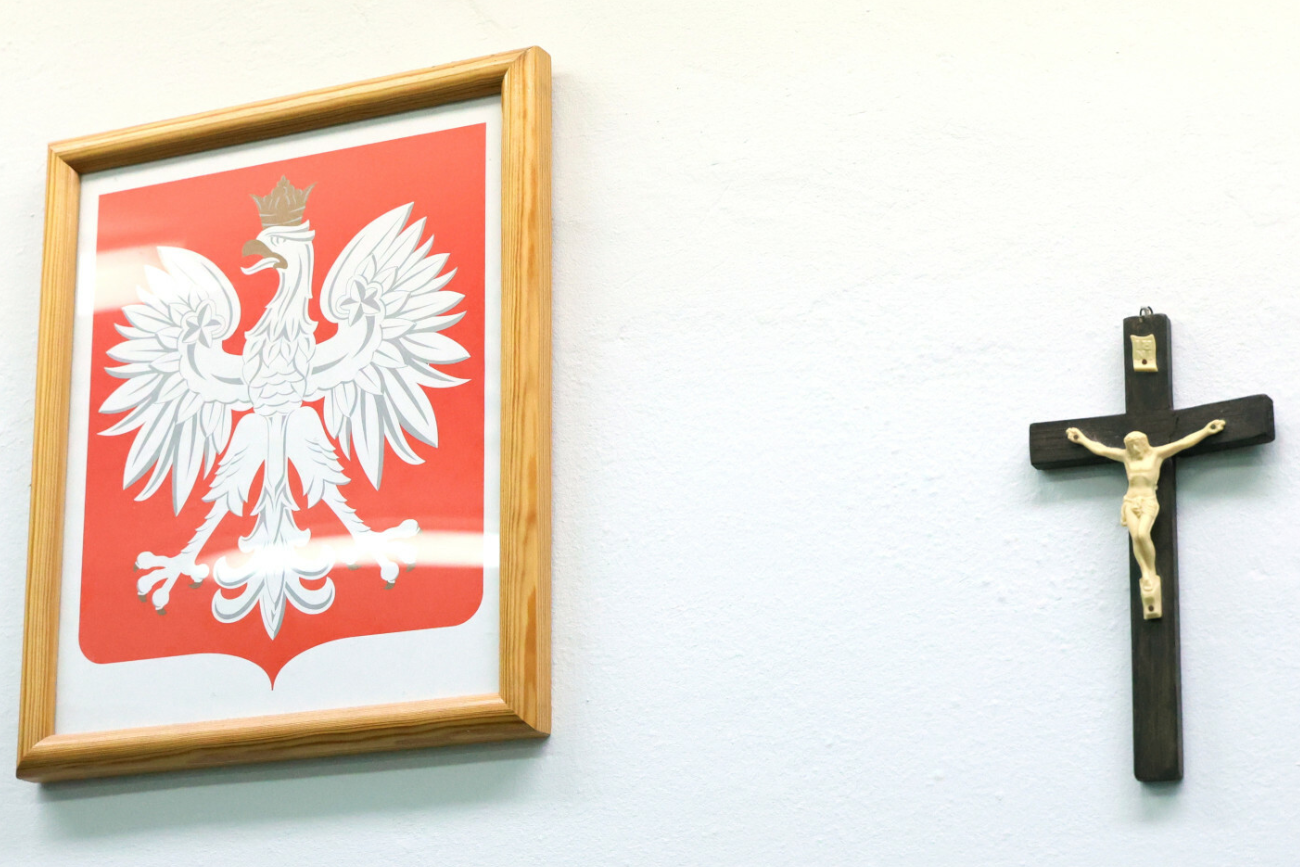 Religia ma przenieść się do salek parafialnych? Księża: Mamy problem.