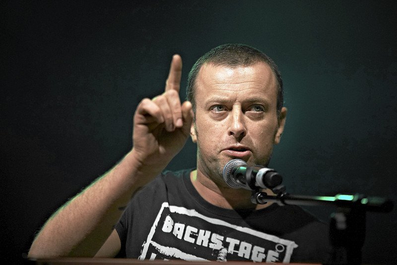 Warszawa wciąga. Tymon Tymański: Głównym narkotykiem w Warszawie jest kokaina