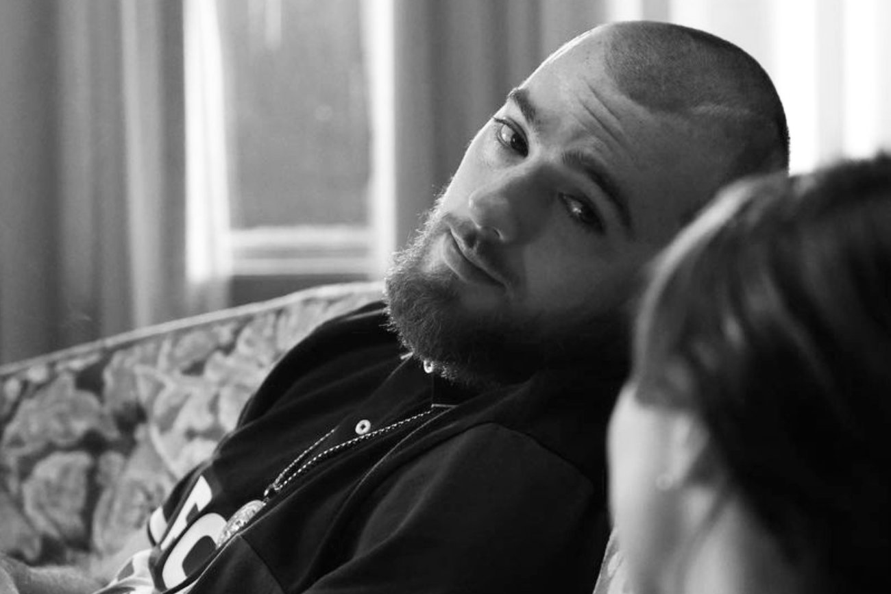 Przyczyna śmierci gwiazdora "Euforii". Odejście ojca załamało Angusa Clouda