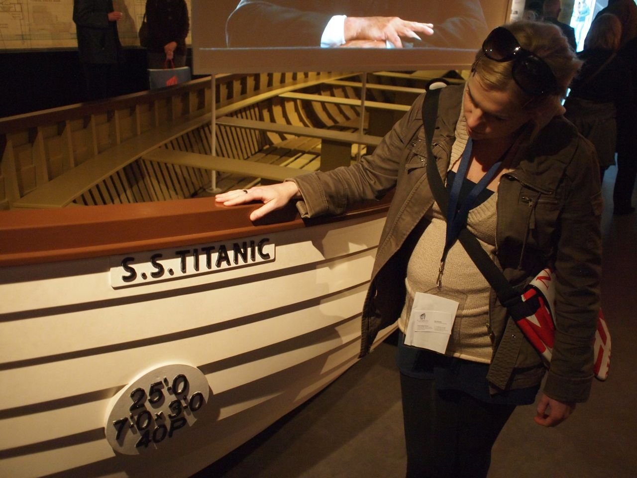 Łodzi ratunkowych na Titanicu było zbyt mało, a na dodatek nie wszystkie udało się spuścić na wodę. Po katastrofie dopracowano procedury ewakuacji, by taka sytuacja nigdy już się nie wydarzyła.